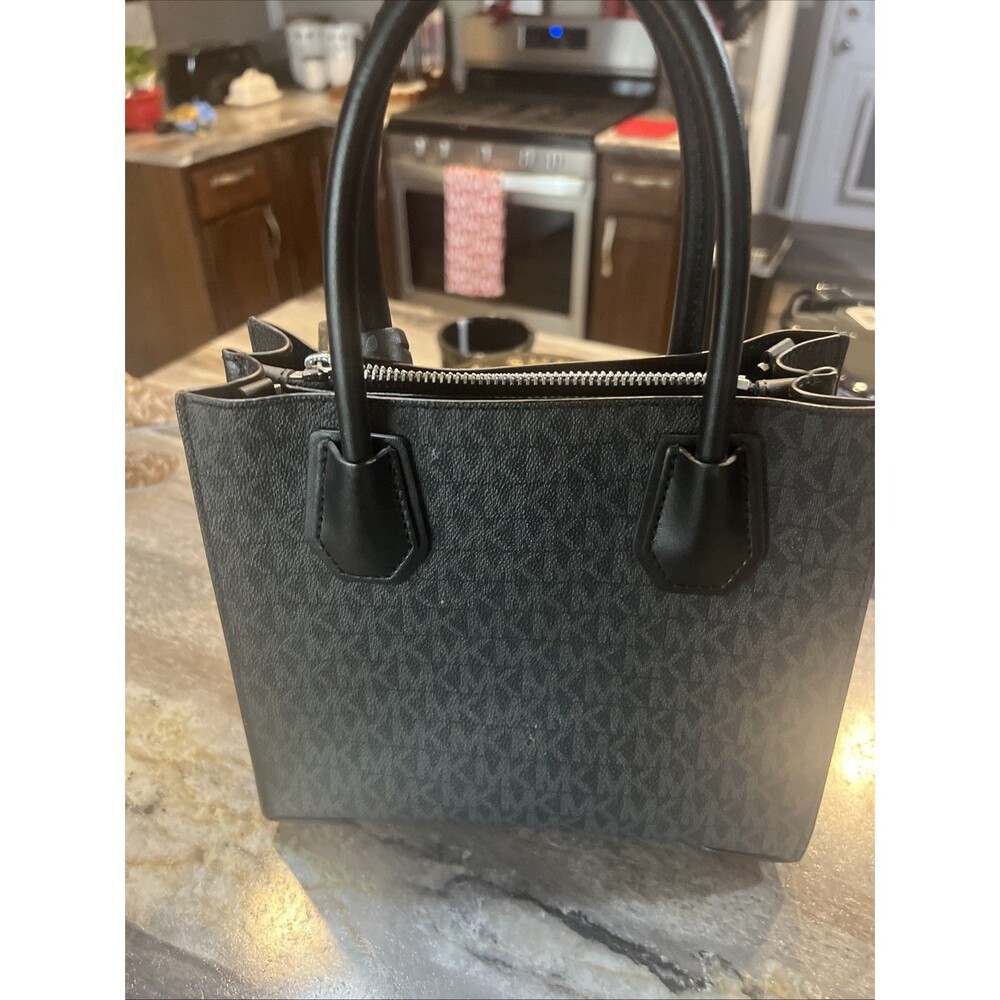 Michael Kors Mercer Medium Logo Zip Tote Black Signature MK Satchel Purse - Picture 2 of 10
